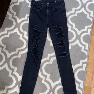 Black American Eagle Ripped Jeans